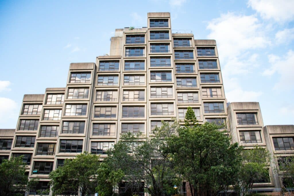 brown high-rise building