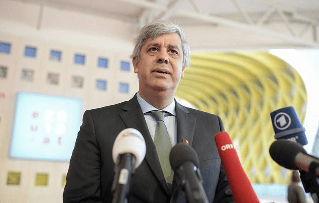 À conta do BES, Banco de Portugal mete sucessivas ‘prendas no sapatinho’ da Vieira de Almeida