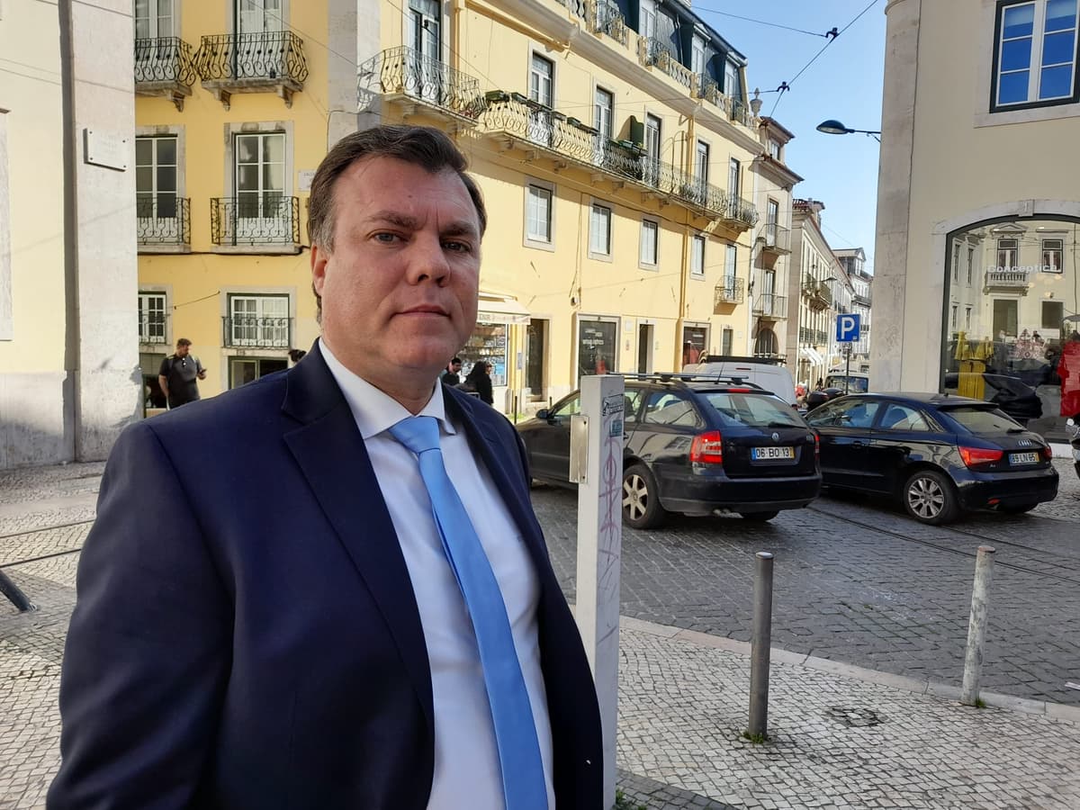 ‘O Estado é um vampiro, suga tudo’