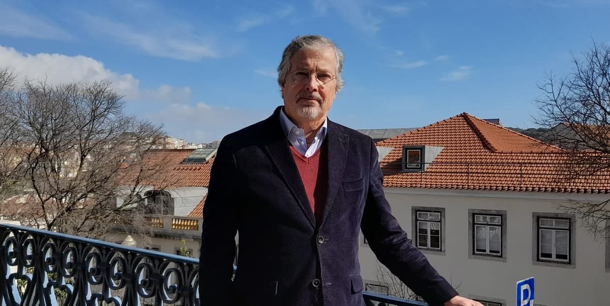 ‘Temos de despir a Educação de qualquer tipo de carga ideológica’